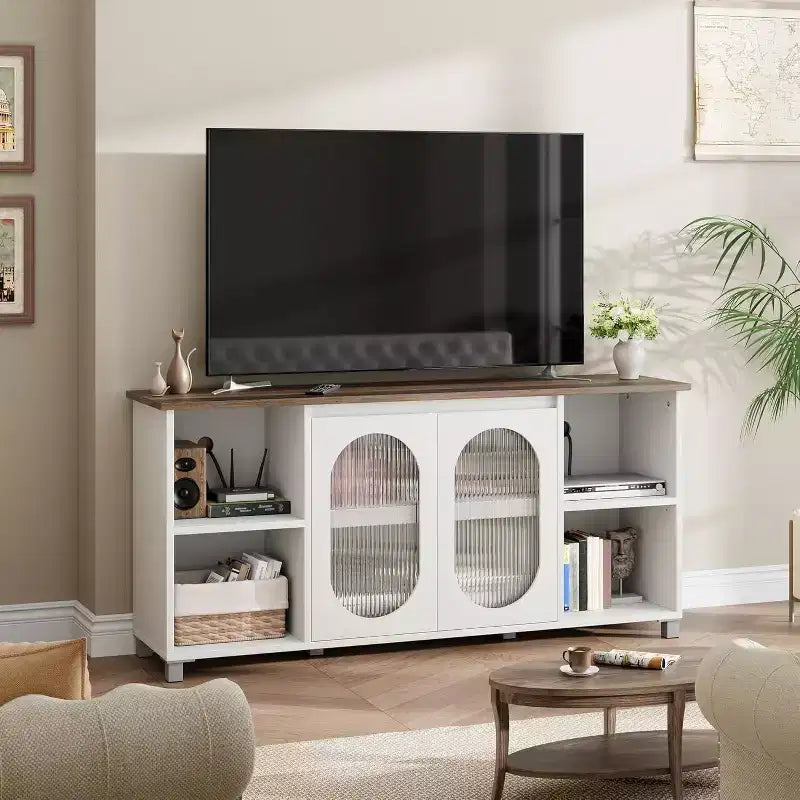 Meuble TV rustique de 70 po – Centre de divertissement avec portes d'armoire en verre ondulé et étagères ouvertes, console multimédia pour salon (blanc et brun foncé)