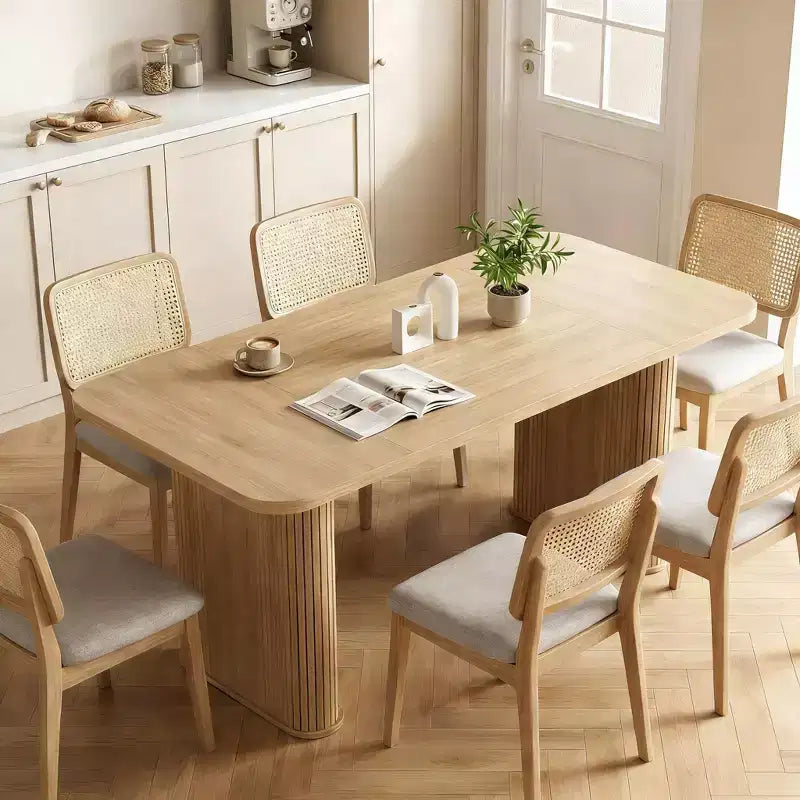 Table de salle à manger pour 6-8 personnes - Grande table de cuisine moderne de 62 pouces avec plateau large et pieds de piédestal robustes, table à dîner rectangulaire
