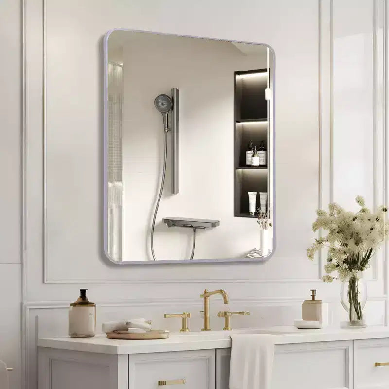 Miroir de salle de bain carré encadré en métal pour le mur