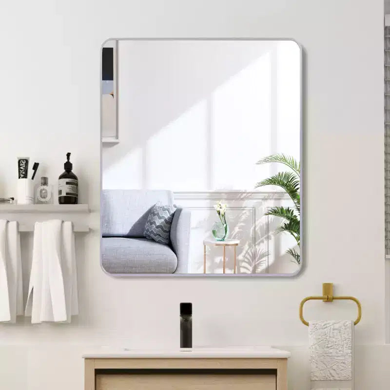 Miroir de salle de bain carré encadré en métal pour le mur