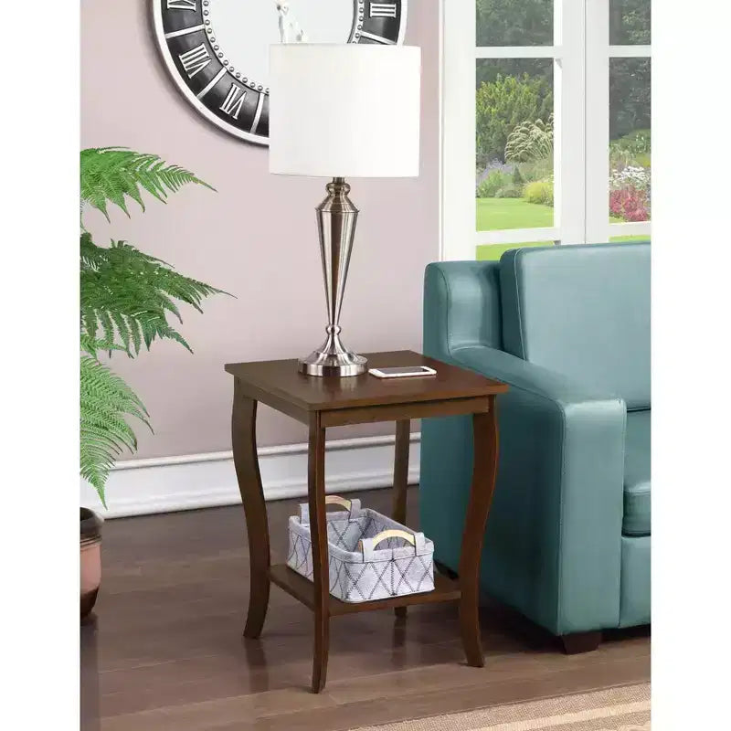 Table d'appoint en bois carrée 1 pièce