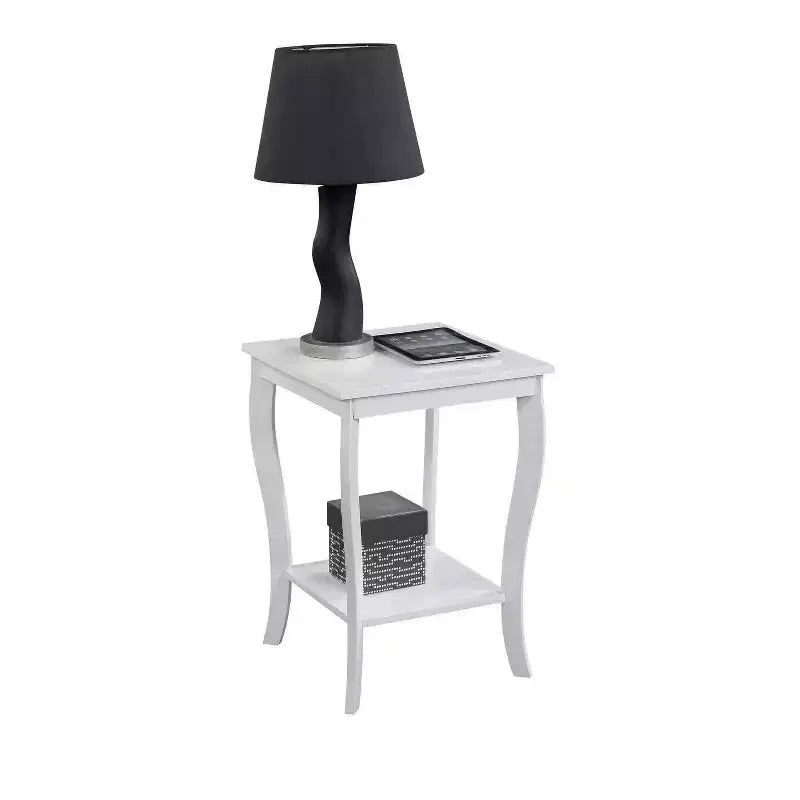Table d'appoint en bois carrée 1 pièce