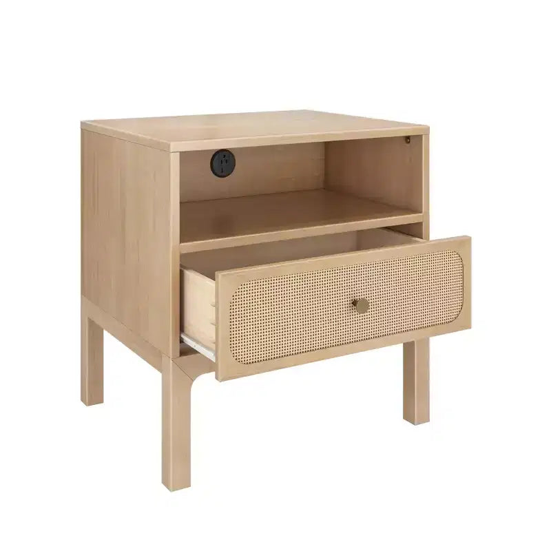 Table de chevet en rotin avec 1 tiroir, prise électrique et poignée en laiton