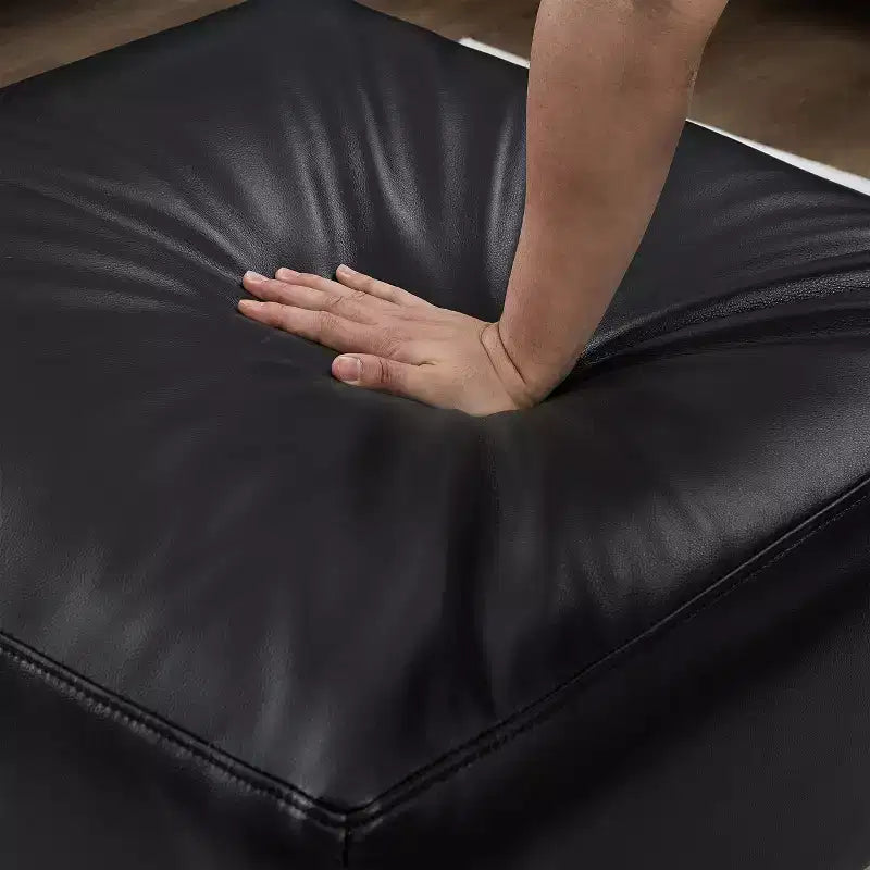 Causeuse de style moderne du milieu du siècle en similicuir