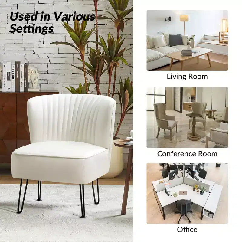 Chaise d'appoint contemporaine en similicuir végane avec dossier capitonné et pieds en métal