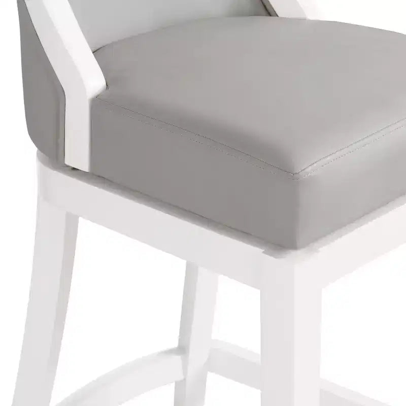 Tabourets hauts avec dossier