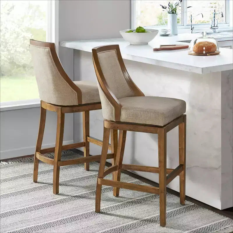 Tabourets hauts avec dossier