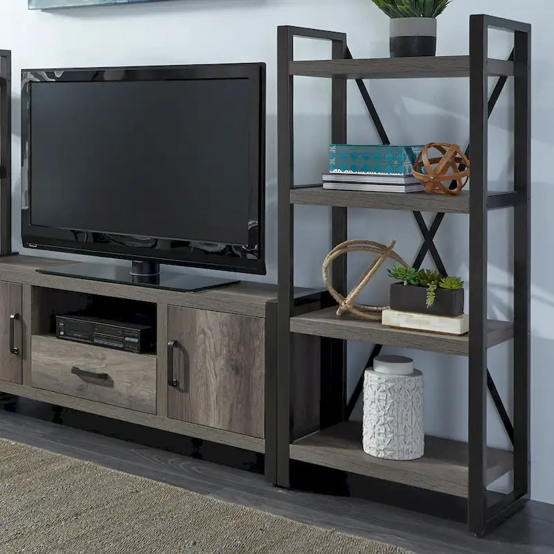 Tanners Creek Greystone Entertainment Center w Piers