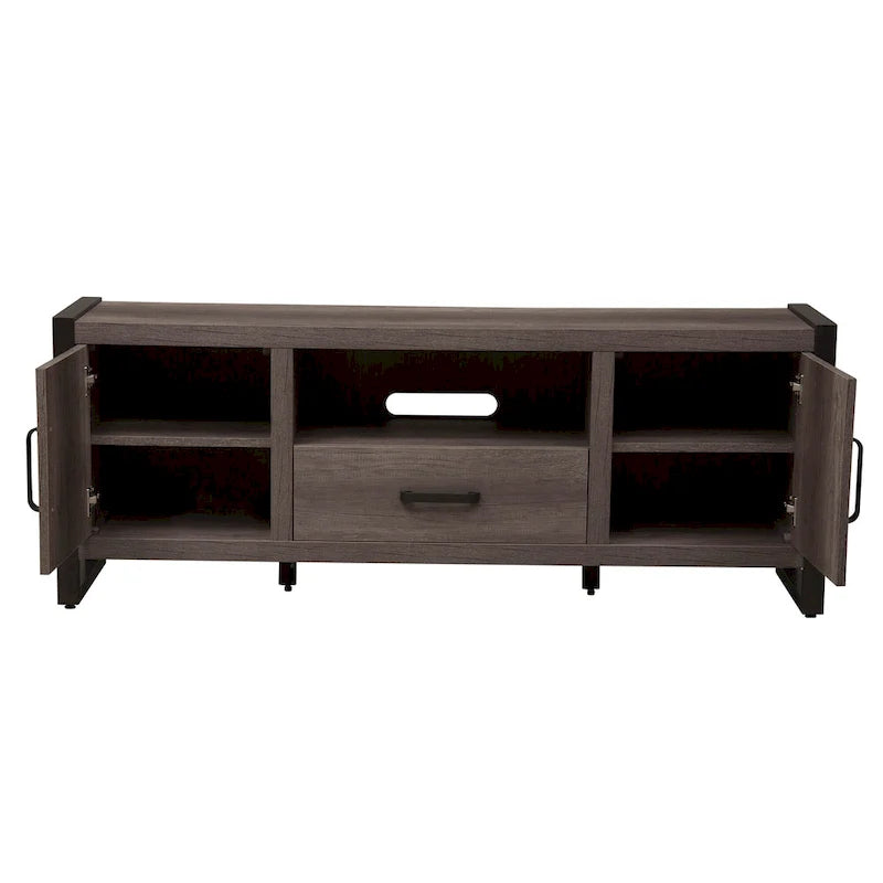Tanners Creek Greystone Entertainment Center w Piers